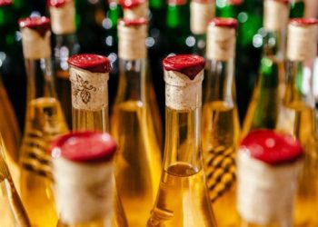 Партію спиртного ховав у гаражі житель Гусятина