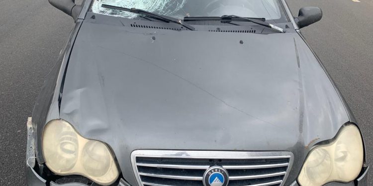 Жінка потрапила під колеса легковика у Тернополі