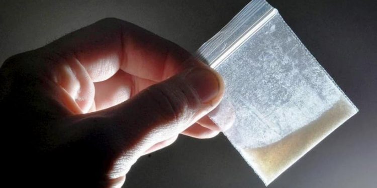 Молодика з наркотиками виявили у Бережанах