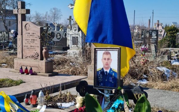 Пам’ять найкращого льотчика ударної авіації Олександра Корпана вшанували у Підгайцях