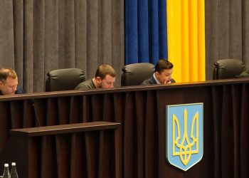 Питання щодо правомірності перебування мп у Почаївській лаврі розглянули на сесії Тернопільської облради