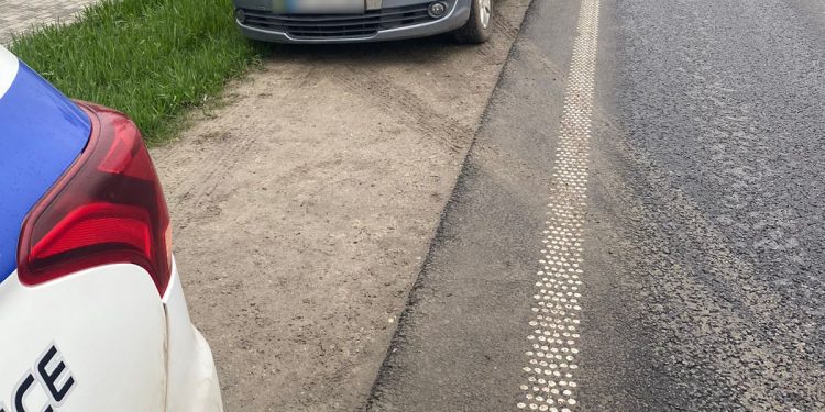 Дві автівки, які перебували в розшуку, виявили тернопільські патрульні