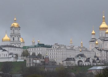 Робоча група при Тернопільській облраді інспектувала територію Почаївської лаври