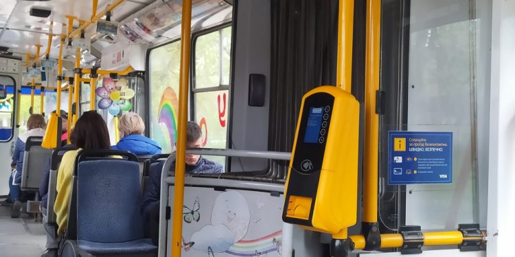 Додаткові валідатори встановлять у громадському транспорті Тернополя