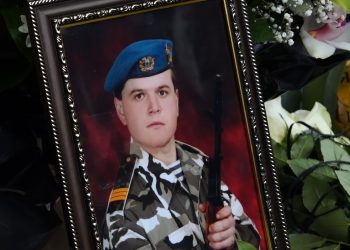 Із волонтером та бійцем Віталієм Заверухою попрощалися у Тернополі