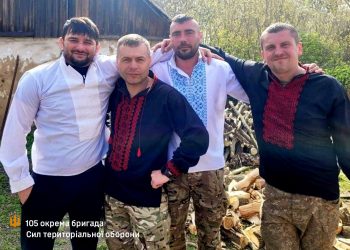 Тернопільські військові до свята приміряли національне вбрання