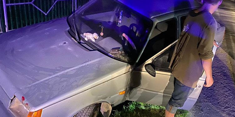 Молодик викрав чужу автівку і вчинив ДТП на Чортківщині