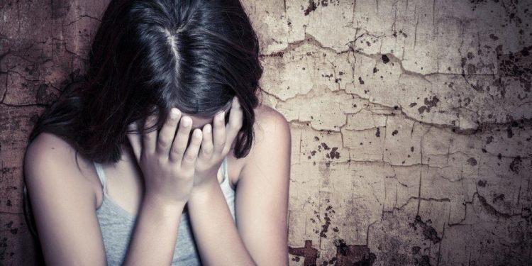За розбещення дитини суд озвучив вирок жителю Тернопільщини