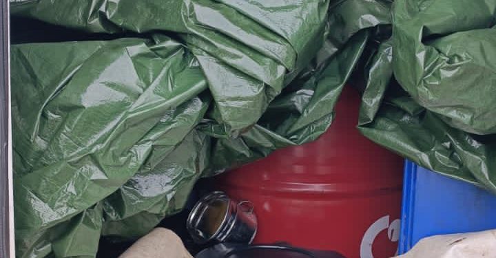 Дизельне пальне без документів перевозив чоловік у Зборові