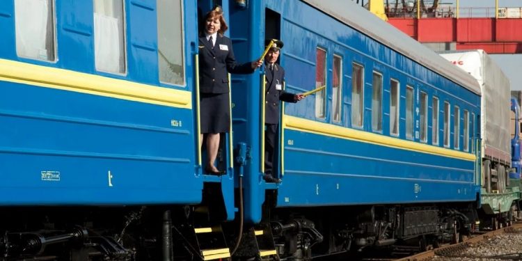 Запровадили зміни в русі потягів Тернопільщиною запровадили на травень