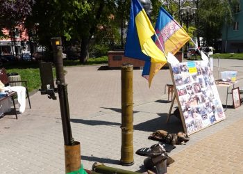 Чому трофеї війни розмістили у центрі Тернополя