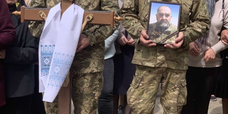 Із воїном Юрієм Богатерчуком попрощалися у Трибухівській громаді