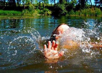 Рибалка потонув, рятуючи дитину: деталі трагедії