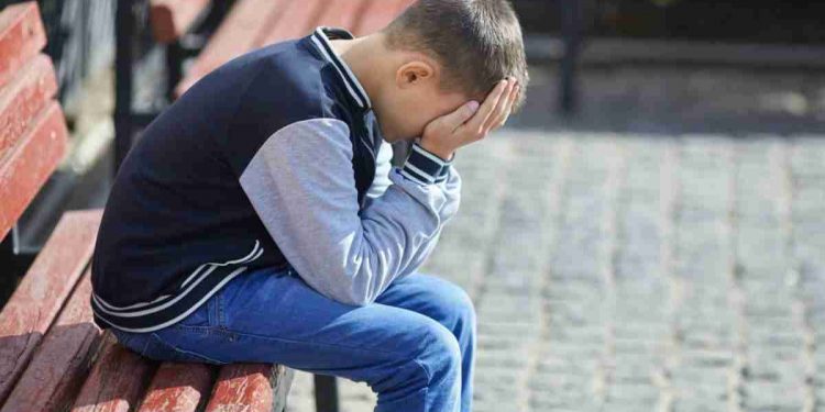 Злодій обікрав хлопчика на дитячому  майданчику в Тернополі