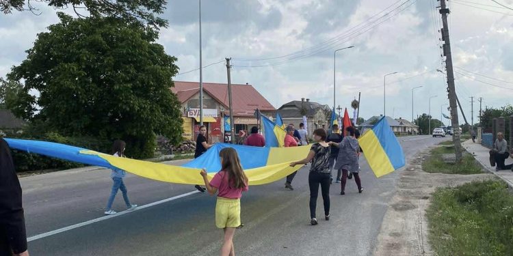 Із воїном Михайлом Вінницьким прощаються на Теребовлянщині