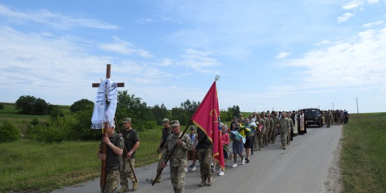 Воїна Руслана Сопігу поховали у Вишнівецькій громаді