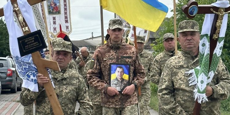 Воїна Сергія Леськіва поховали на Підволочищині