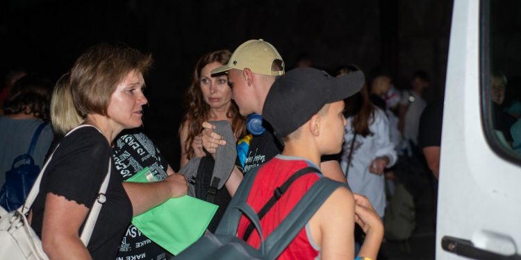 На відпочинок до Угорщини поїхали діти загиблих героїв з Тернопільщини