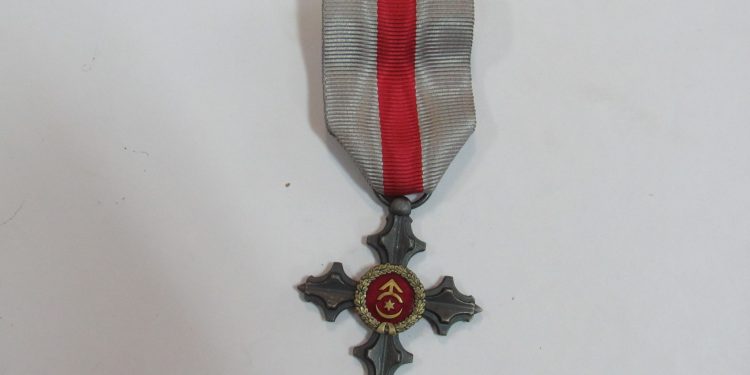 Відзнаку від Головнокомандувача ЗСУ вручили рідним загиблого бійця з Тернопільщини