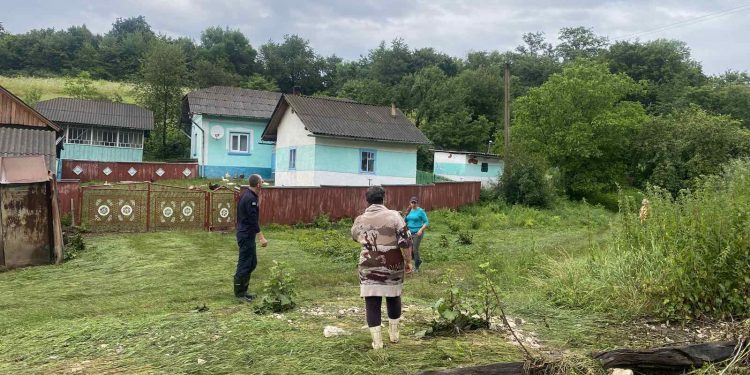 Проливні дощі наробили біди жителям сіл на Монастирищині