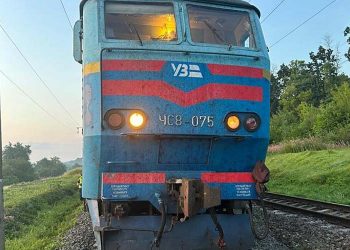 Під колесами потягу загинула жінка на Зборівщині
