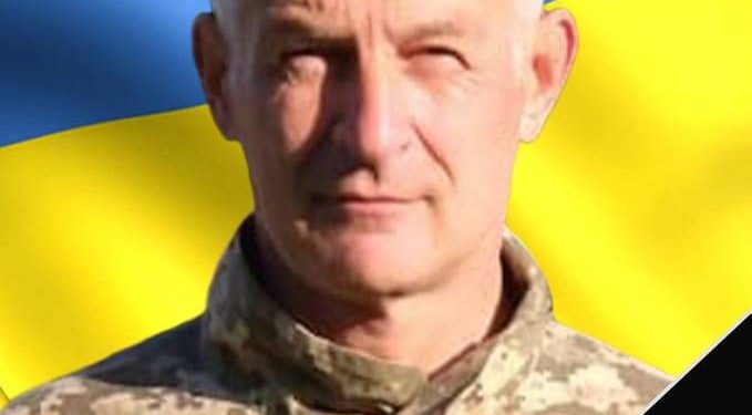 Небайдужих просять підписати петицію про присвоєння звання “Герой України” (посмертно) вчителю, який загинув на передовій