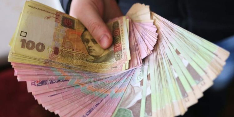 Дітям-сиротам не виплатили грошову допомогу на Кременеччині