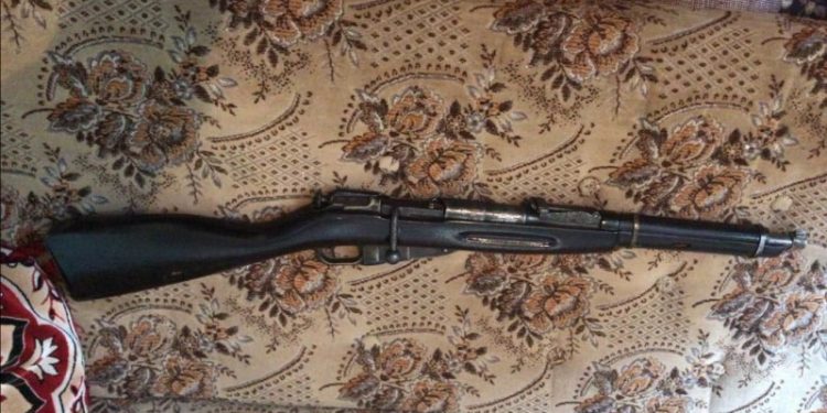 Карабін виявили поліцейські у жителя Копичинецької громади