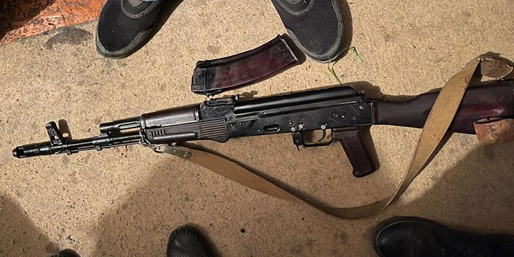 Дебошир відібрав у військового зброю та погрожував нею людям у Кременці