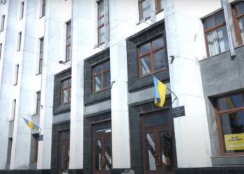 З Головком і зі скандалами: сесію Тернопільської обласної ради таки проведуть