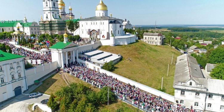 Хід вірян мп до Почаєва заборонили на Тернопільщині