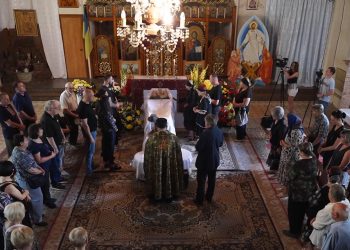 Відійшла епоха: поховали тернопільського актора Михайла Безпалька