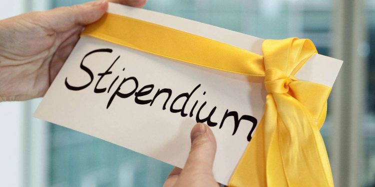 Збільшили розмір іменних стипендій від Тернопільської міської ради для обдарованих дітей