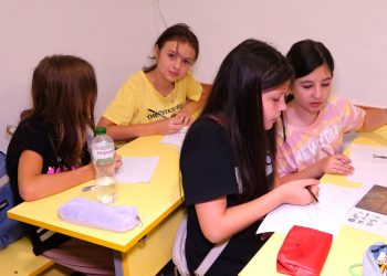 До школи — в умовах війни: як адаптувати дитину до навчання