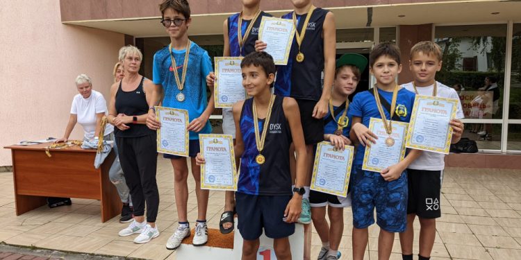 Юні спортсмени з Тернополя вибороли бронзу на Чемпіонаті України з акватону