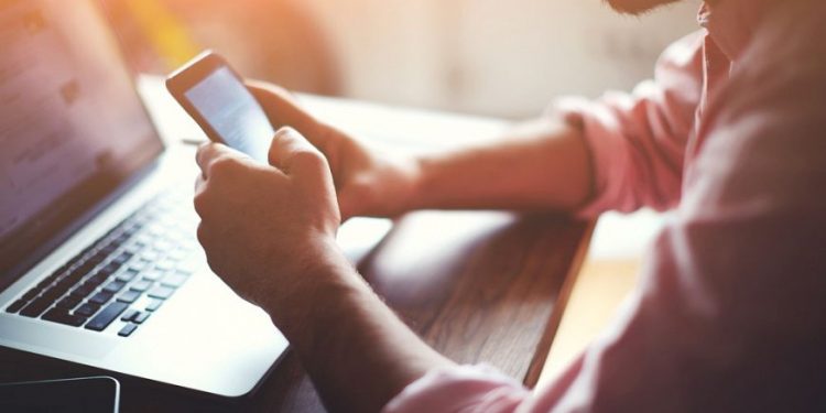 Була щедра на обіцянки: 85 тисяч виманила у кавалера жінка з Тернопільщини