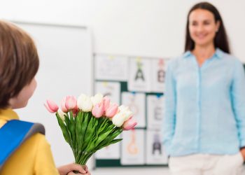 Як в умовах війни тернополяни відзначатимуть День учителя