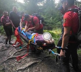 Тернополянку з гір спускали рятувальники