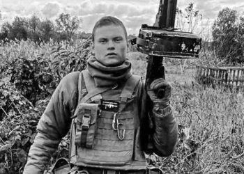 На фронті загинув 18-річний воїн Радомир Олійник із Гусятинської громади