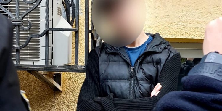 Двох чоловіків із наркотиками виявили правоохоронці на вулицях Тернополя