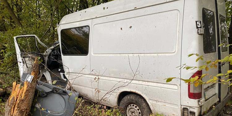 Шестирічна дівчинка травмувалася в аварії на Тернопіллі