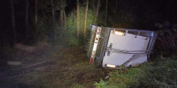 Смертельна ДТП: біля села Озерна зіткнулися вантажівка та легкове авто
