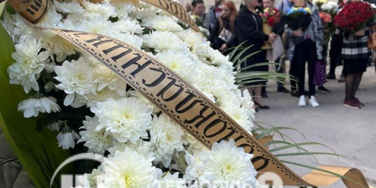 У Тернополі ховають Тараса Польного, який влітку загинув на Донеччині