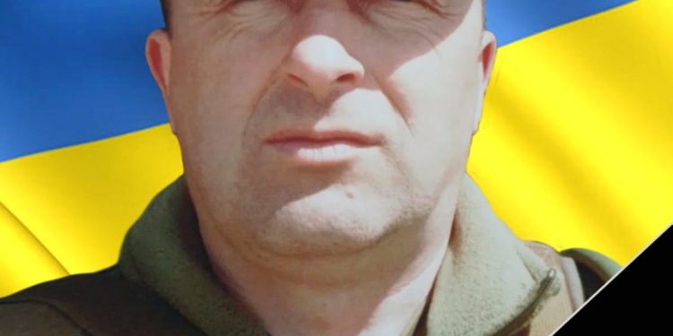 Поховали воїна Юрія Кобзаря зі Збаразької громади