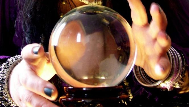 “Ворожка” видурила у тернополянки гроші та золоті прикраси