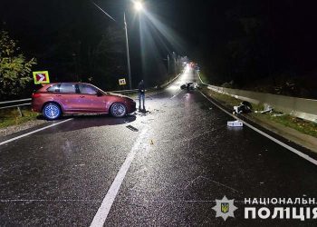 Свідків ДТП на Кременеччині шукають поліціянти