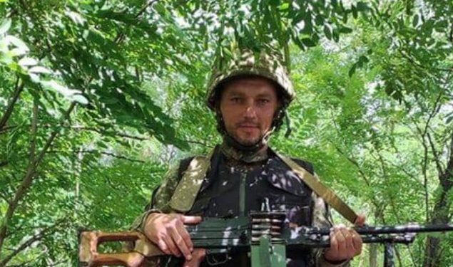 У Заліщиках зустріли тіло військового Романа Юрійчука