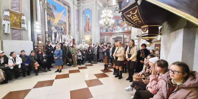 Майже 200 пластунів відзначили у Збаражі річницю важливої історичної події