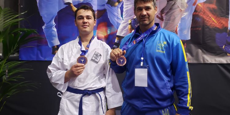 “Бронзу” вибороли на чемпіонаті Європи каратисти із Лановеччини