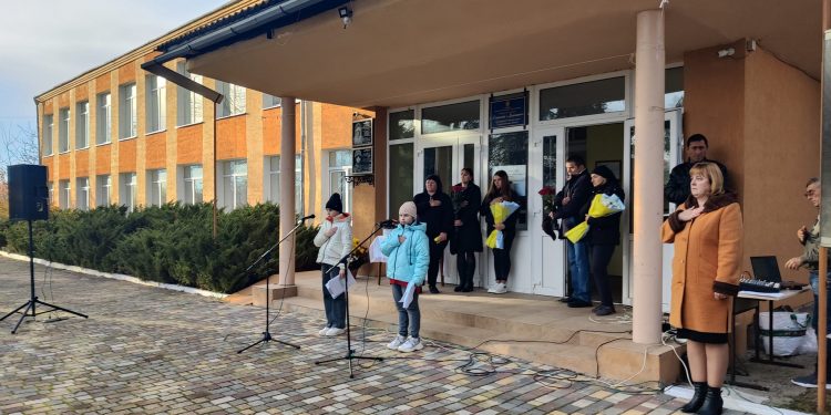 Меморіальну дошку воїну Олександру Пастеркевичу відкрили у Заліщицькій громаді